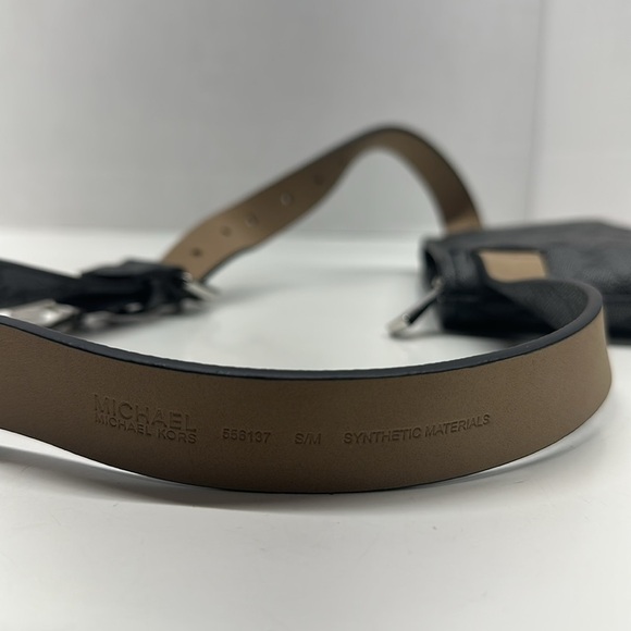 Micheal Kors Logo Belt Bag Fanny Pack Adjustable Faux Leather MK Black Gray S/M - Picture 7 of 8